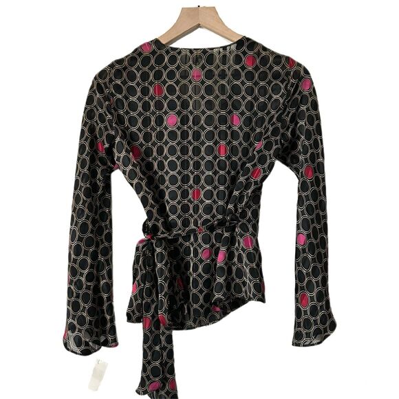 NEW Milly Circle Print Silk Wrap Blouse in Black Size 2 - Picture 3 of 6